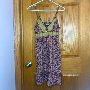 Heritage 1981 dress size small